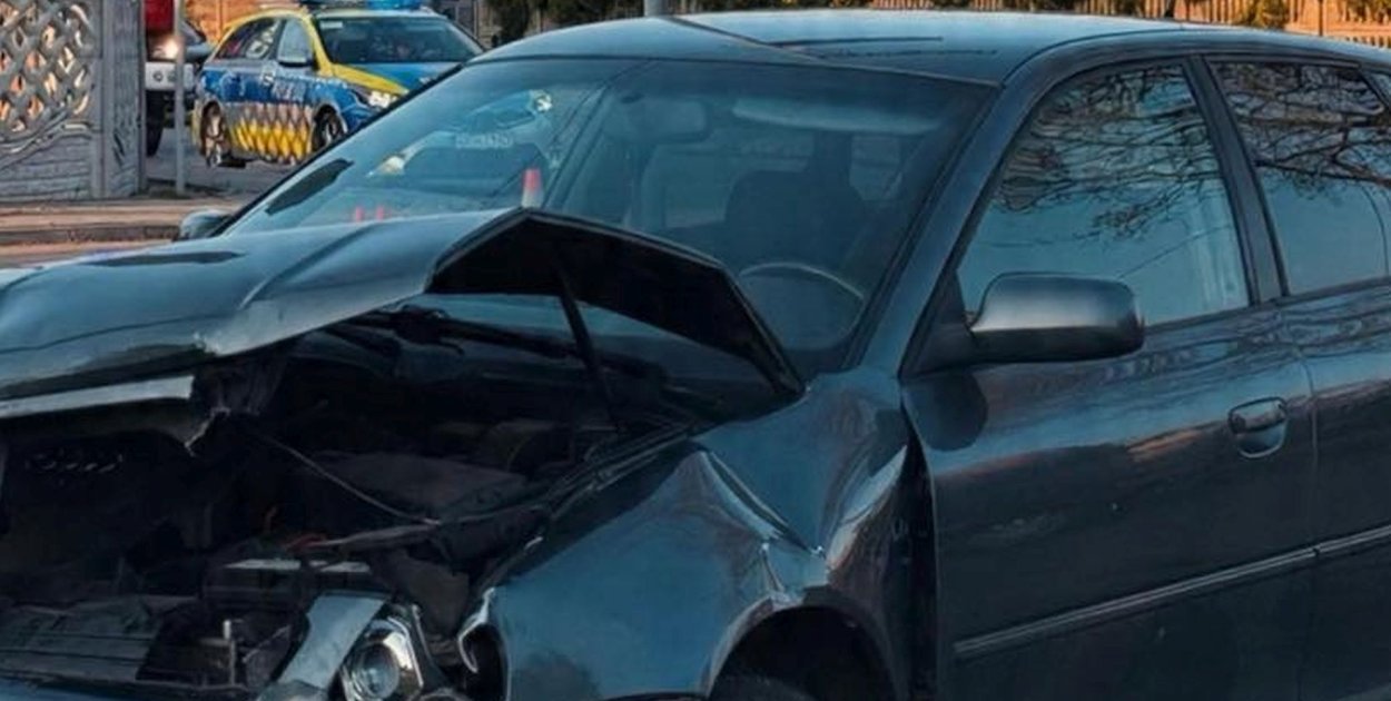 Powiat tarnogórski. Osoba zakleszczona w aucie? Takie było zgłoszenie