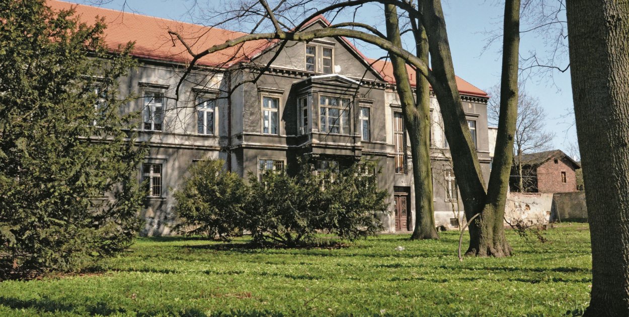 Plastyk bez tajemnic. Folwark w centrum Tarnowskich Gór