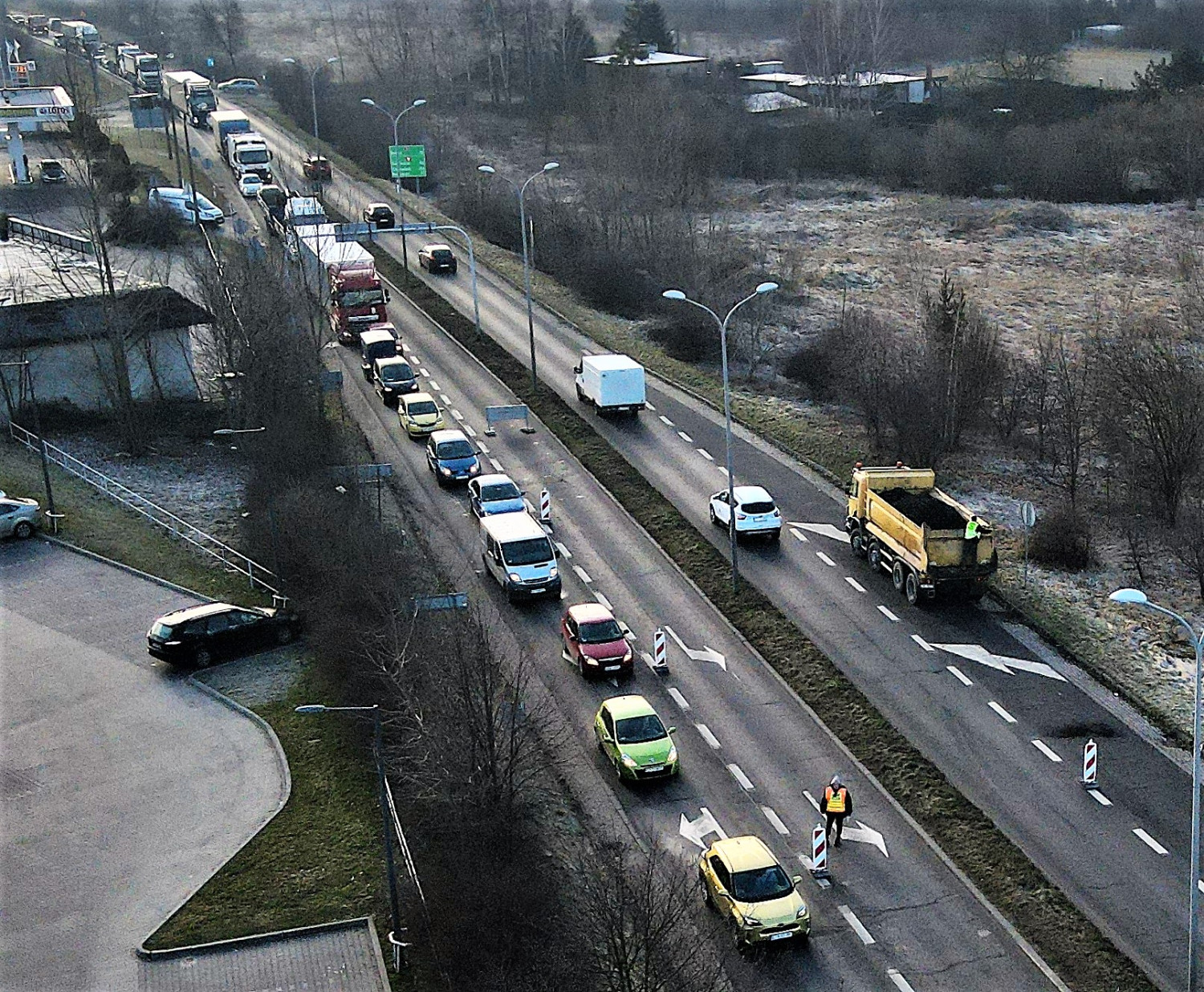 Tarnowskie Góry. Korek na obwodnicy (DK 11). Fot. Jarosław Myśliwski