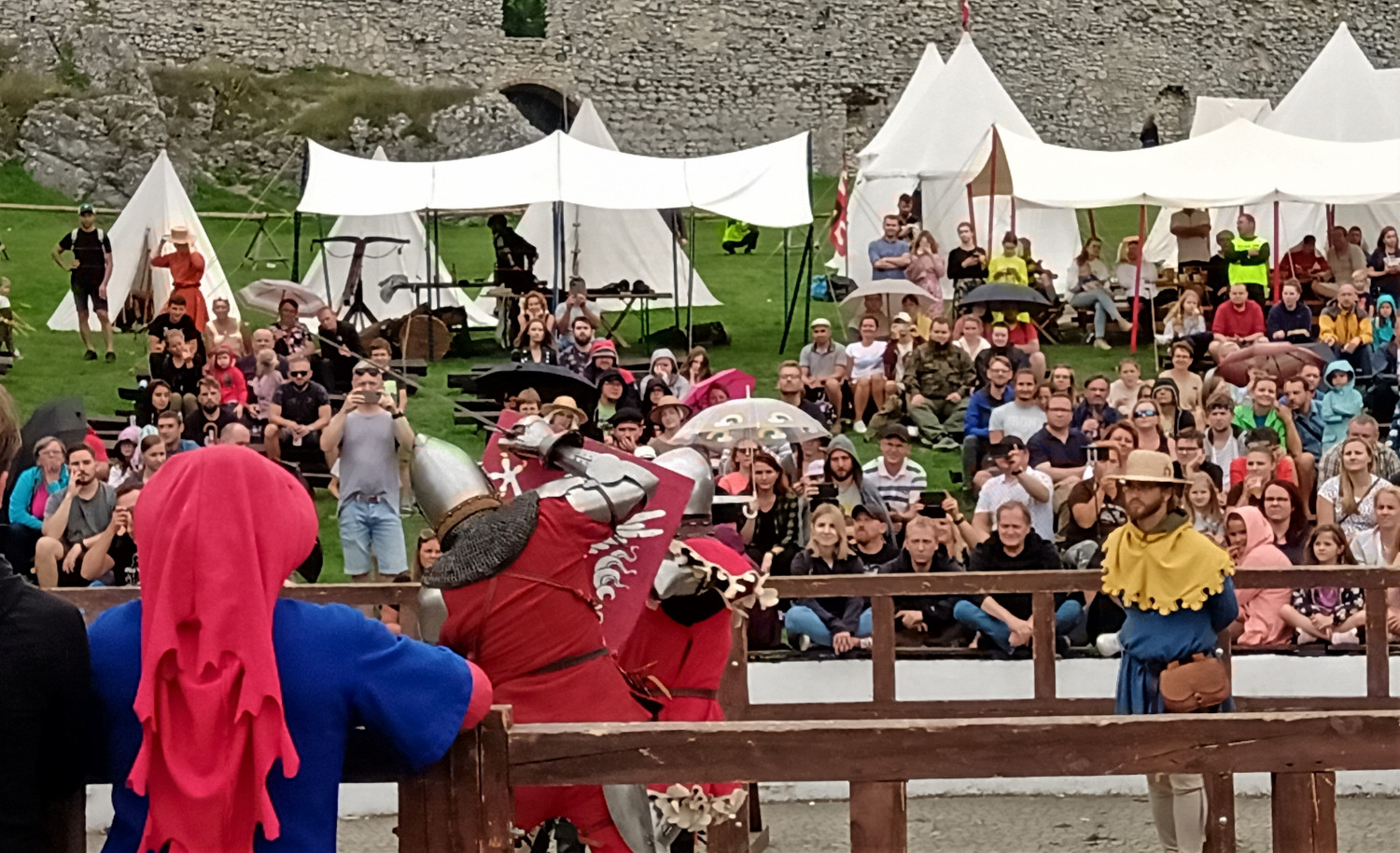 W miniony weekend na zamku w Ogrodzieńcu odbył się Międzynarodowy Turniej Rycerski. Fot. Jarosław Myśliwski