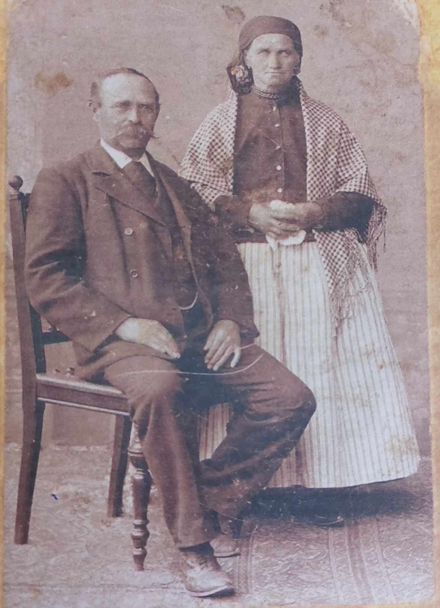 Autor pamiętnika Andrzej Bączkowicz z żoną Barbarą.  Zdjęcia: archiwum prywatne